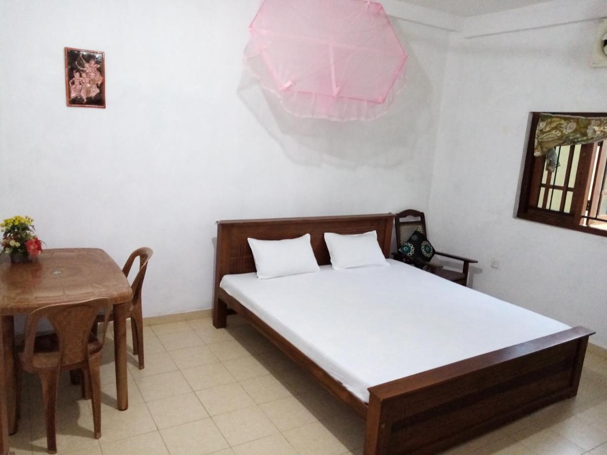 Sunny Side 89 Hotel Galle Exterior photo