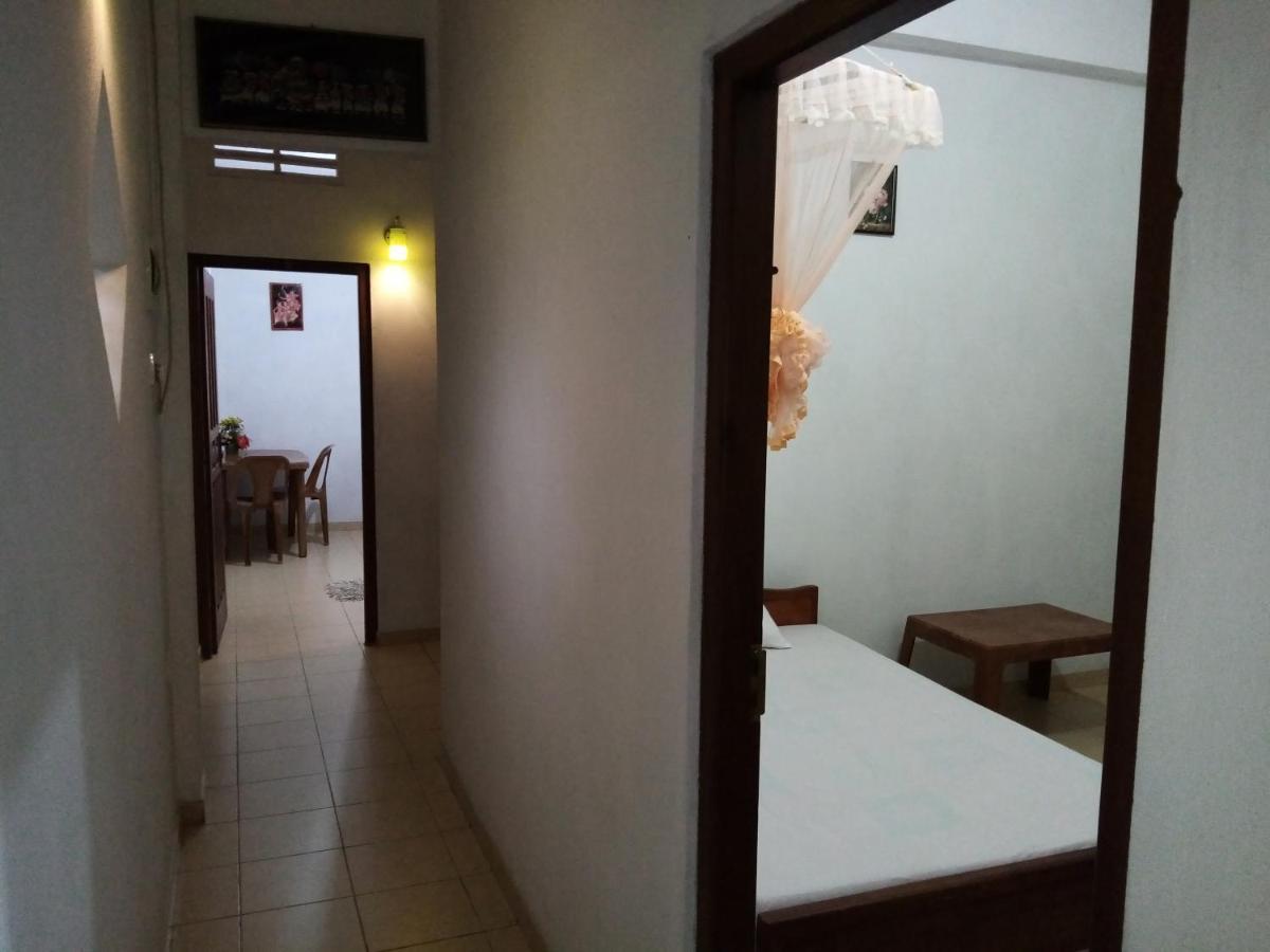 Sunny Side 89 Hotel Galle Exterior photo